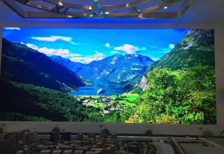 室內(nèi)全彩LED顯示屏有哪些型號.jpg 室內(nèi)全彩LED顯示屏有哪些型號.jpg